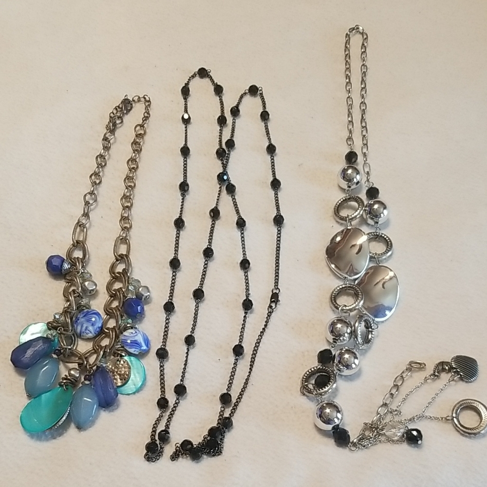 COSTUME NECKLACES, 3 Pieces For 1 Price,Black/silver Multi Blue Stones EUC, C#28